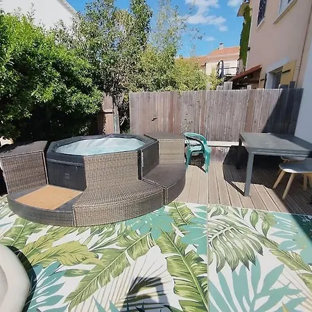 Maison Centre * Climatisation *jacuzzi Vila *